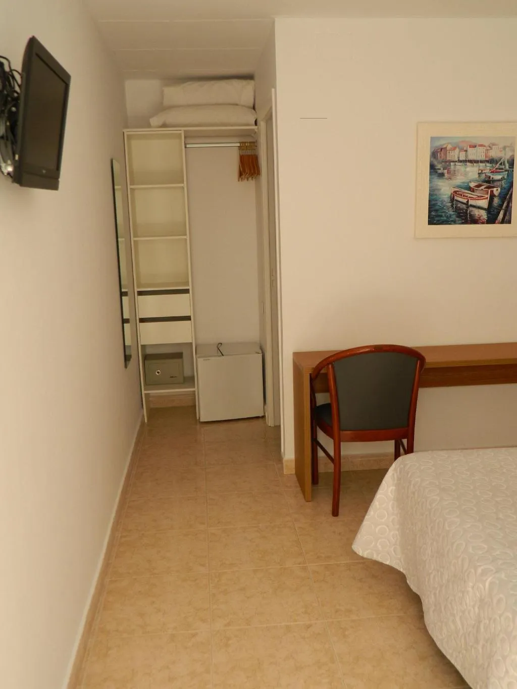 Room, Pension Rovior, Costa Dorada