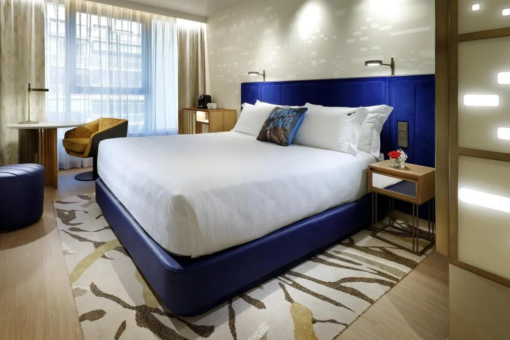 Room, Hard Rock Hotel Madrid, Madrid