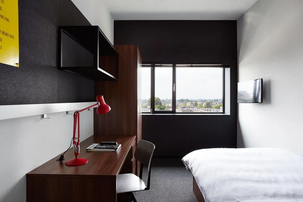 SINGLE EXECUTIVE Room, The Social Hub Amsterdam City, Amsterdam