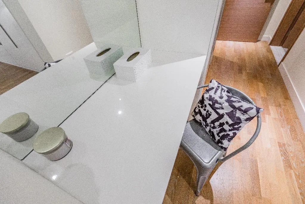 APARTMENT TWO BEDROOMS WITH AIR CONDITIONING Room, FAM Living - City Walk, Dubai