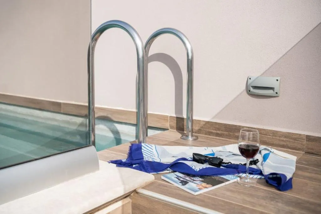 SUITE LUXURY Room, Cretan Dream Resort & Spa, Crete