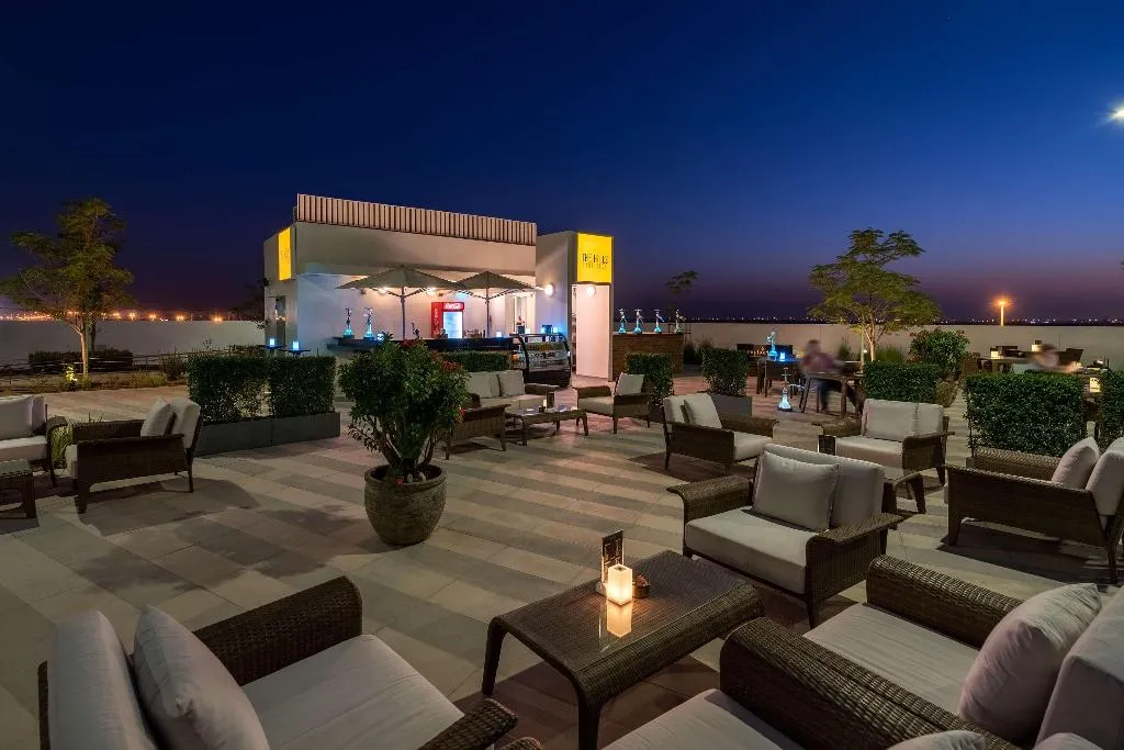 Restaurant, Radisson Dubai Damac Hills, Dubai