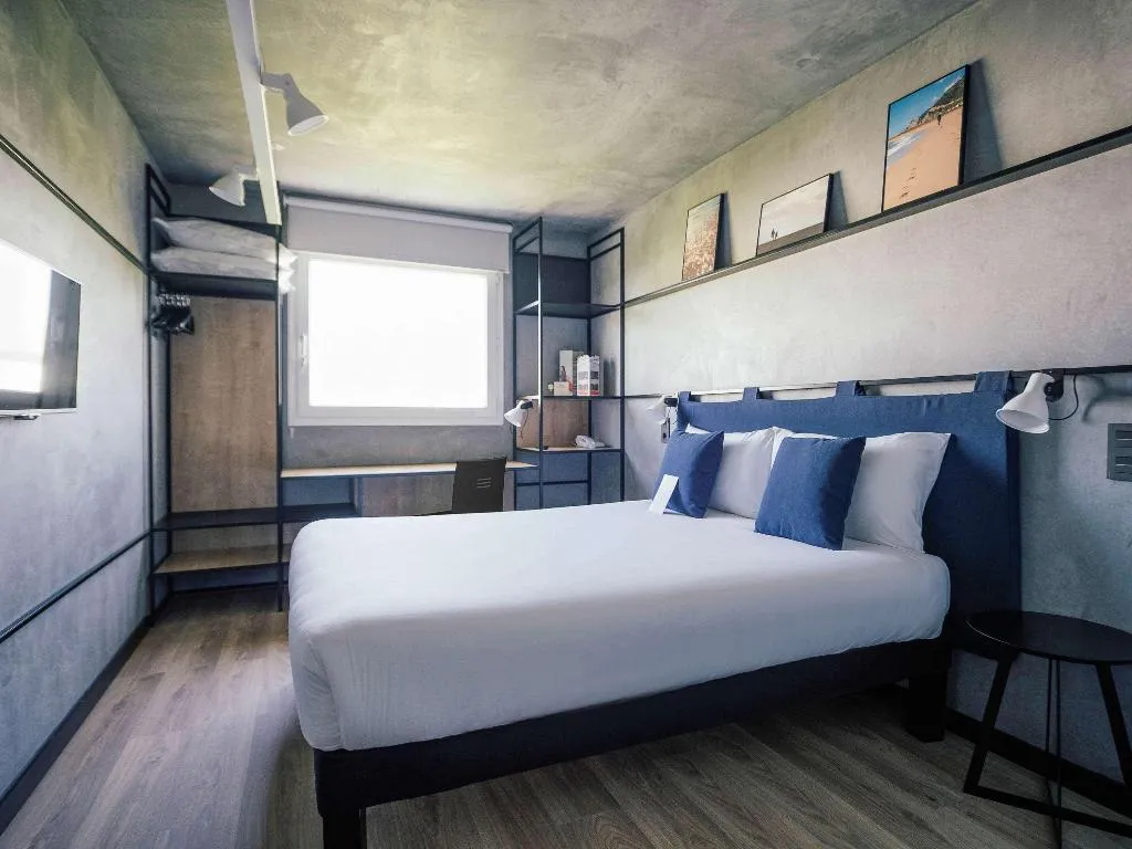DOUBLE STANDARD Room, Ibis Alicante, Costa Blanca