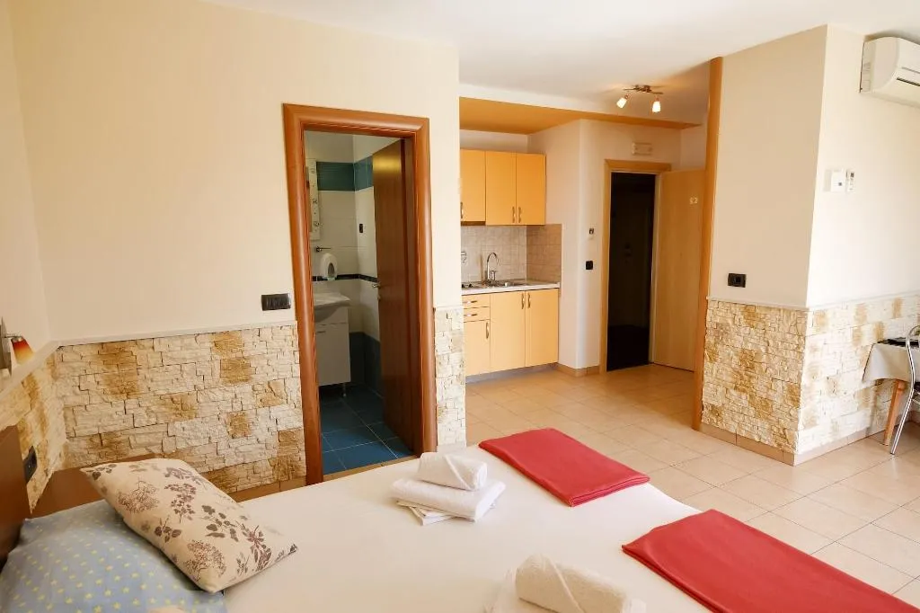 Room, Pansion Dalmacija, Split
