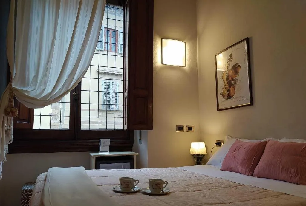 Room, Lady Luna B&B, Florence
