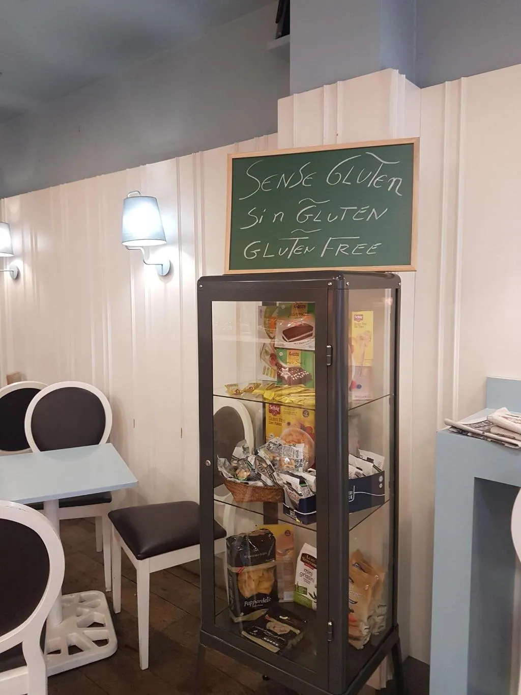 Restaurant, Break BCN - Hostal & Coffeebar, Barcelona