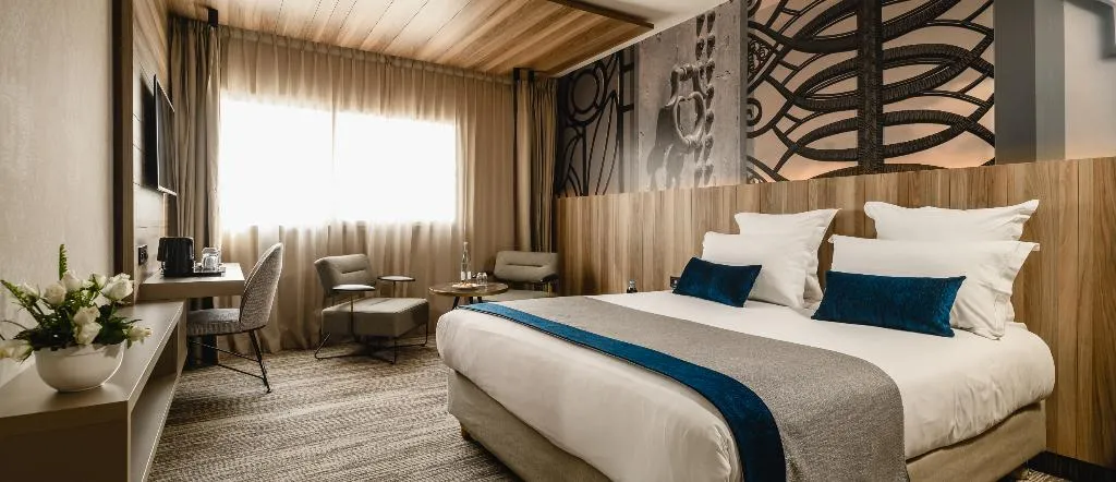 Room, Idou Anfa, Casablanca