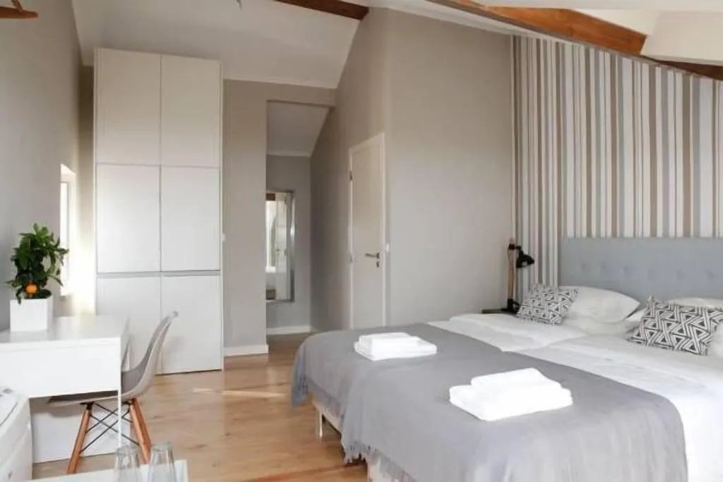 Room, Flores Guest House, Lisbon