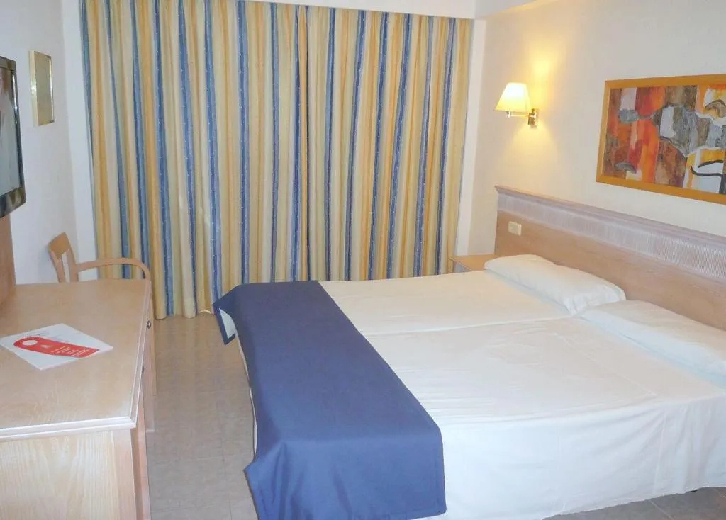 Room, Torre Maria Luisa, Menorca