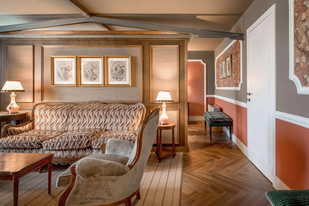 Room, AC Hotel Palacio del Retiro Autograph Collection, Madrid