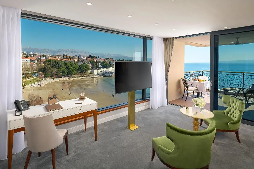 DOUBLE LUXURY SEA VIEW Room, Hotel Villa Harmony, Split