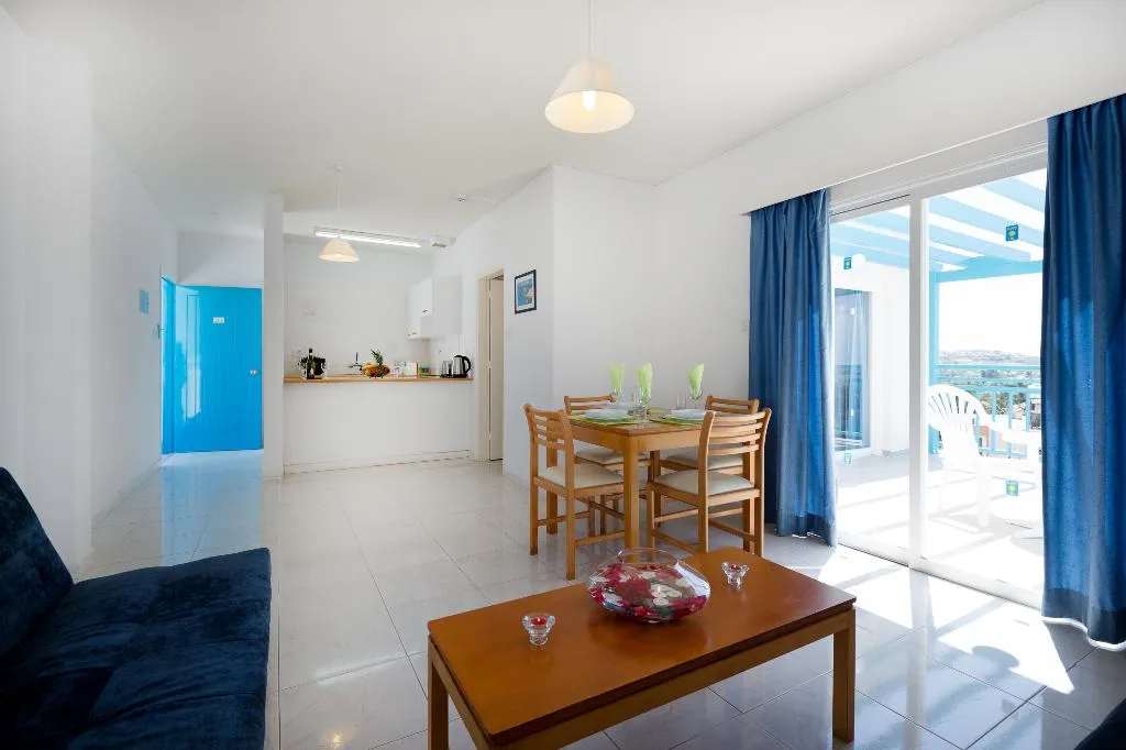 APARTMENT ONE BEDROOM Room, Sunny Hill, Cyprus