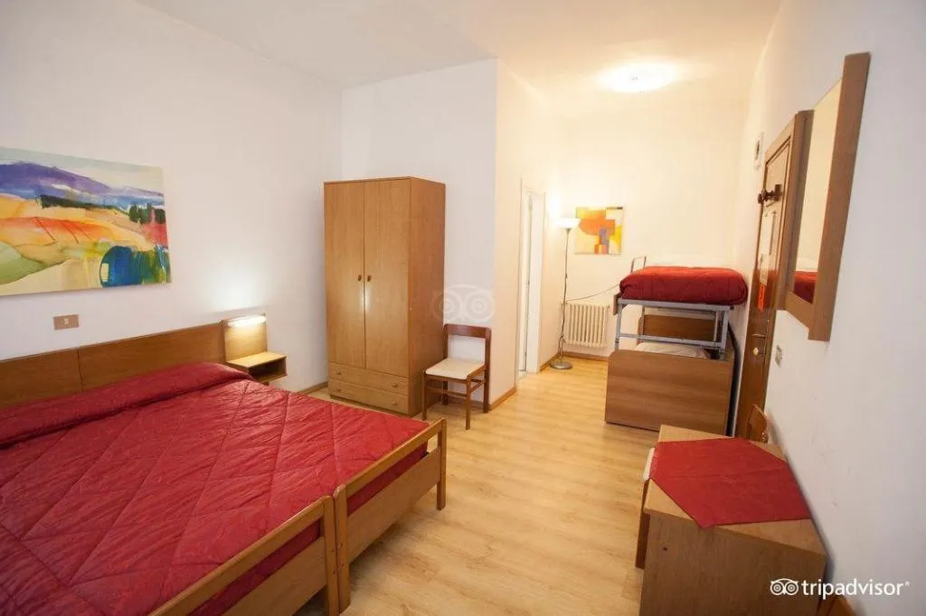 Room, Hotel Caprera, Venice
