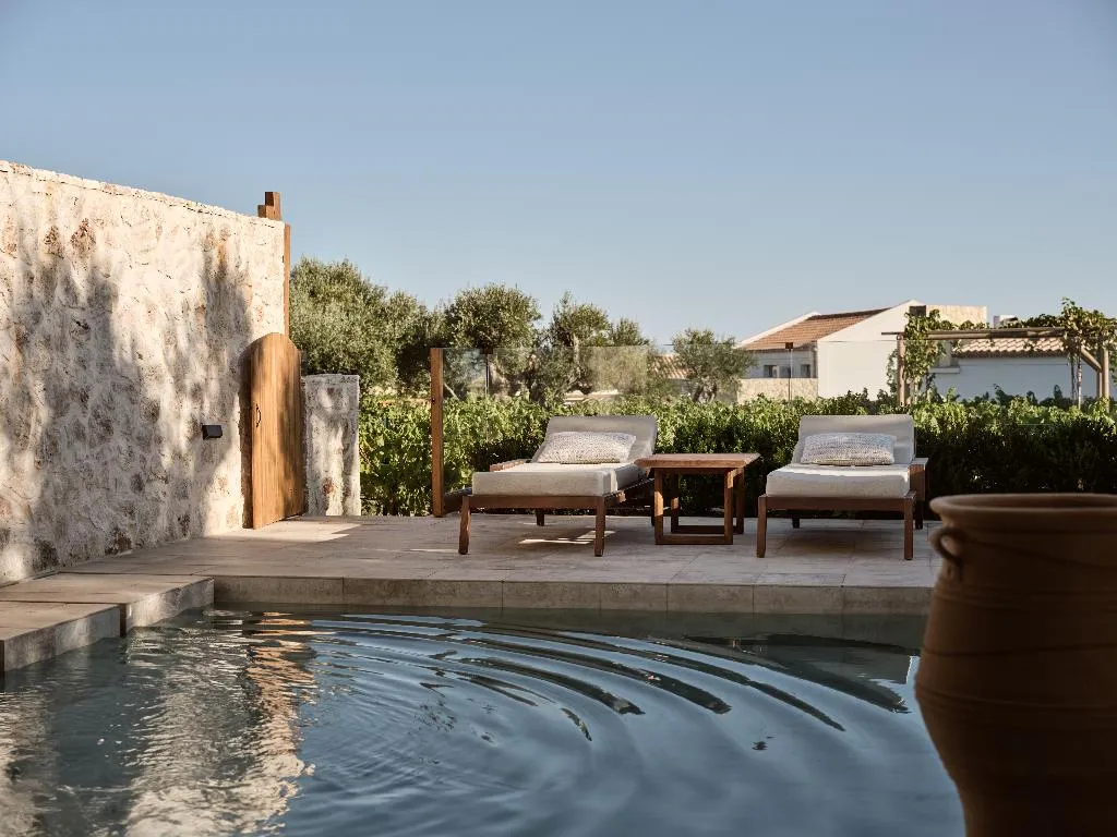 SUITE WITH PRIVATE POOL Room, Lesante Cape, Zante