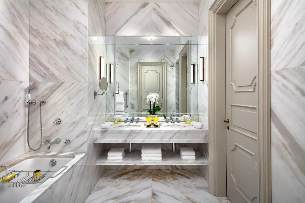 Room, The Gritti Palace, a Luxury Collection Hotel, Venice