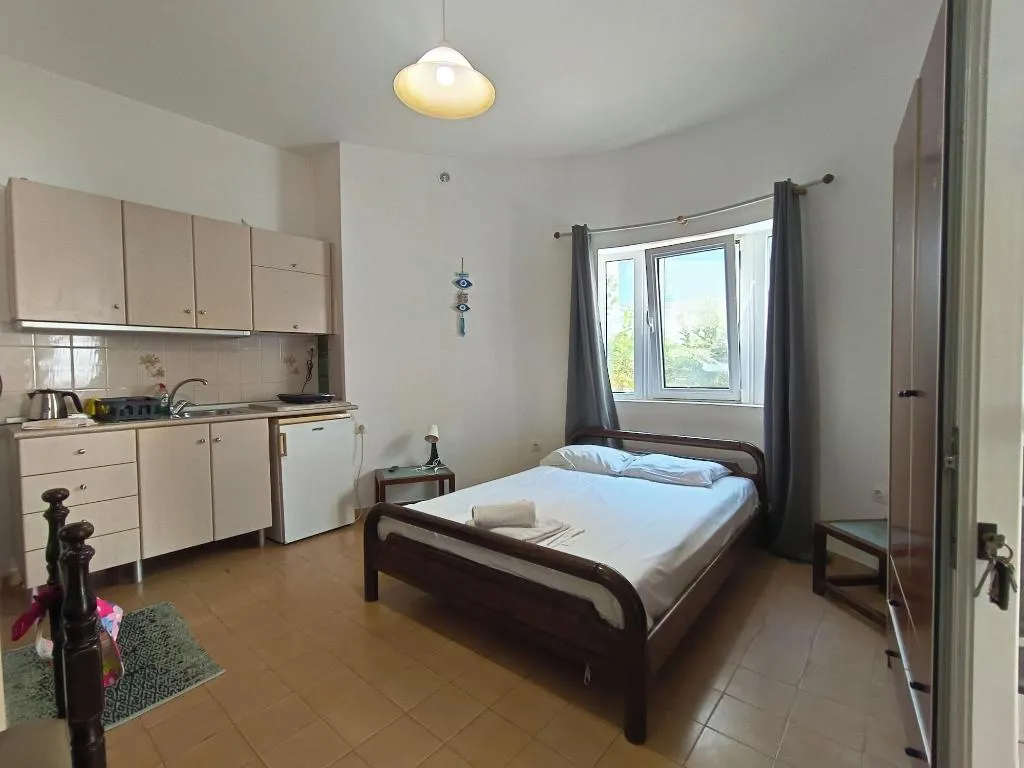 Room, Albatross Apartments, Crete