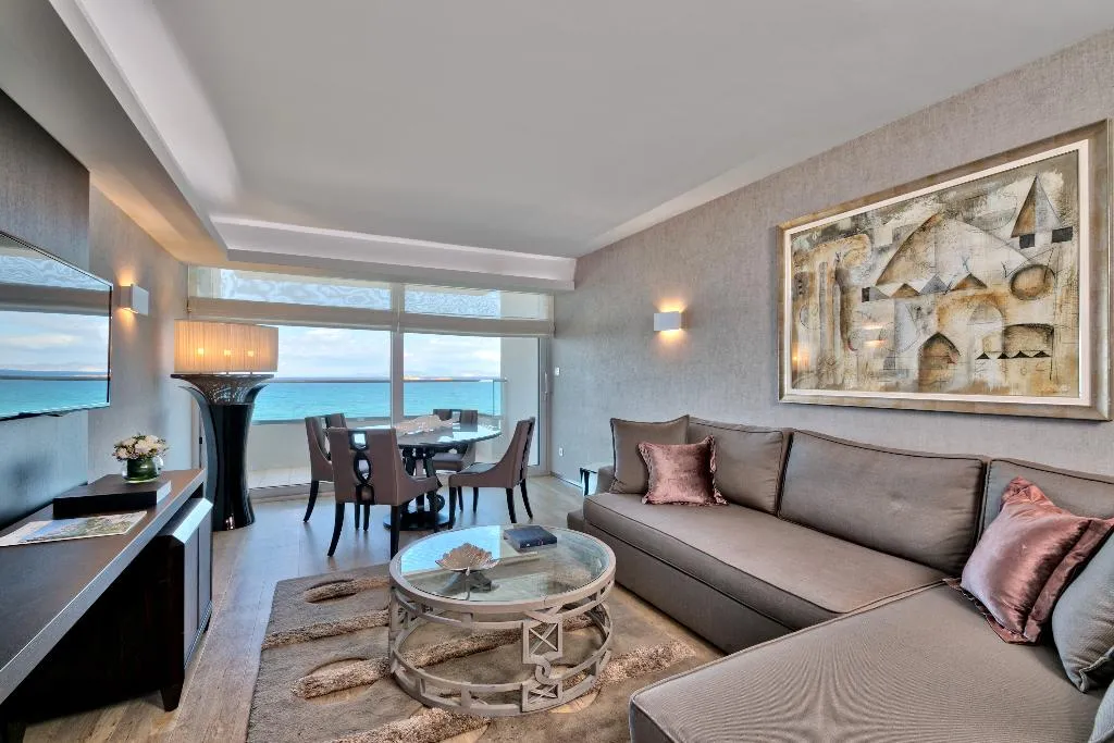 SUITE DELUXE CAPACITY 2 Room, Divani Apollon Palace and Thalasso, Athens