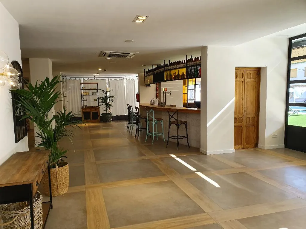 Bar, Windsor, Costa Brava