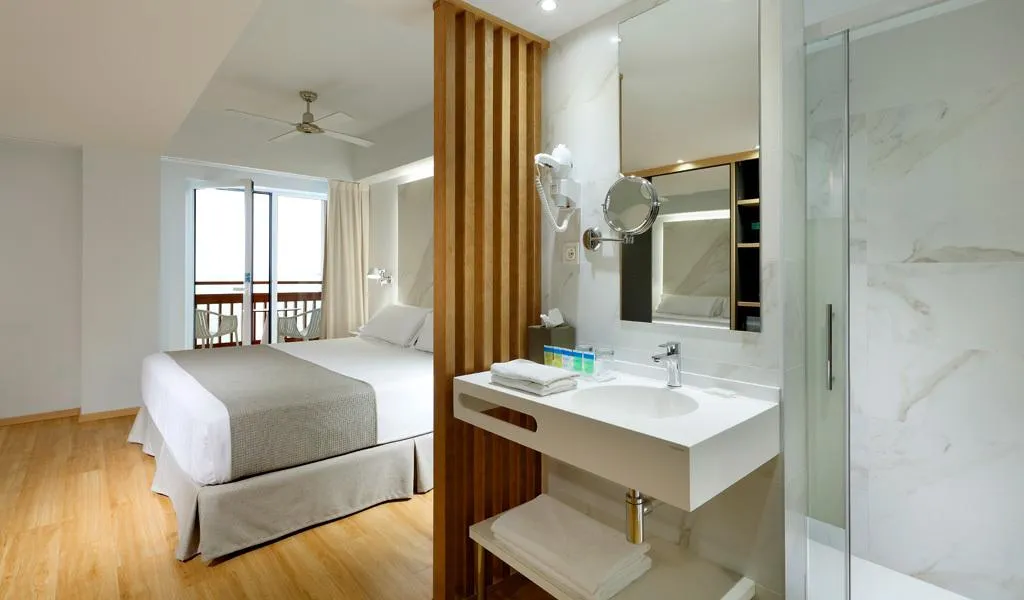 Double or Twin SIDE SEA VIEW Room, Talayot, Majorca