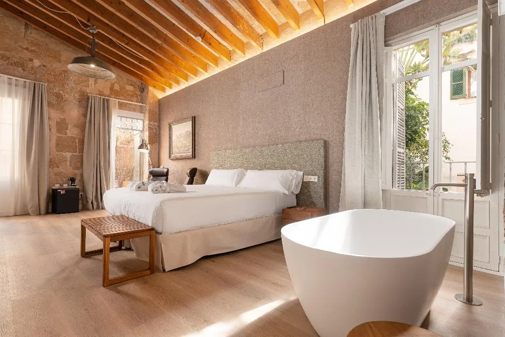 SUITE STANDARD Room, Brondo Architect, Majorca