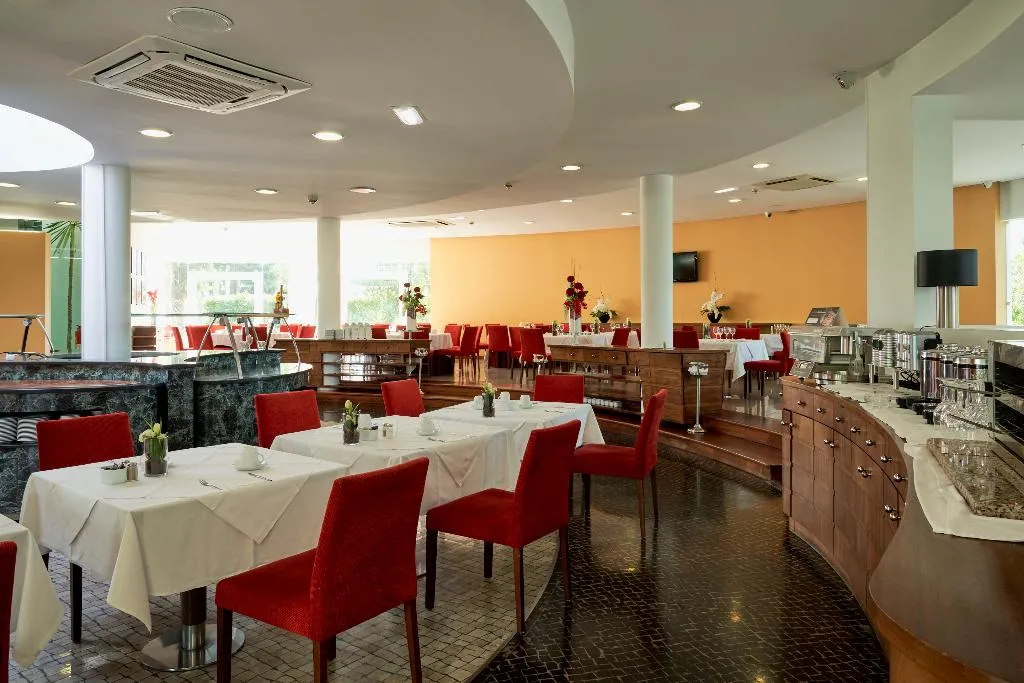 Restaurant, Leziria Parque Hotel, Lisbon