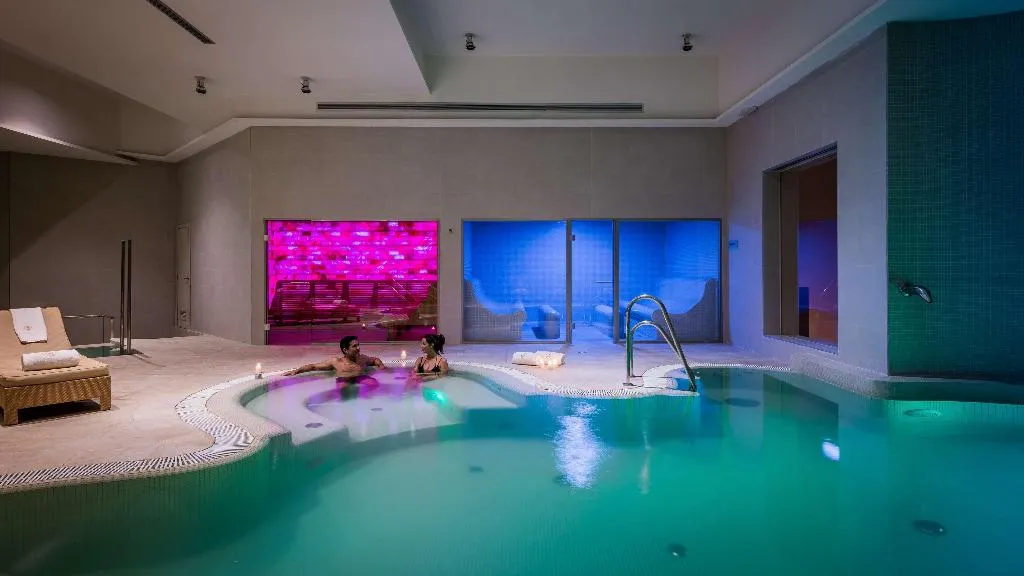 Sports and Entertainment, Las Dunas Grand Luxury Hotel, Costa Del Sol