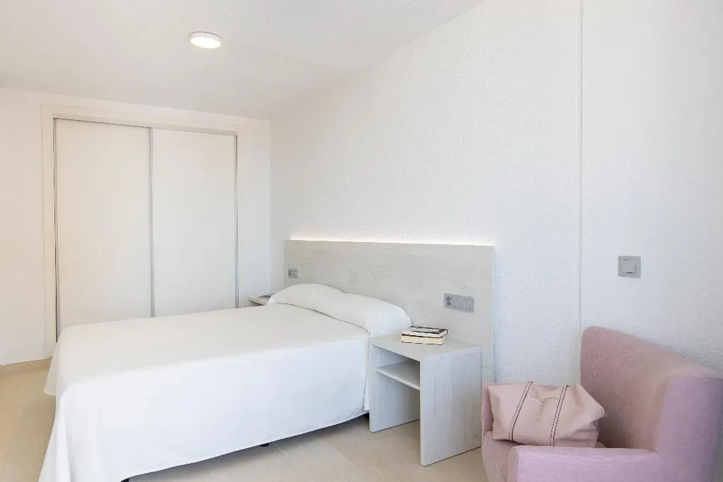 APARTMENT CAPACITY 4 ONE BEDROOM Room, Aparthotel BCL Levante Lux, Costa Blanca