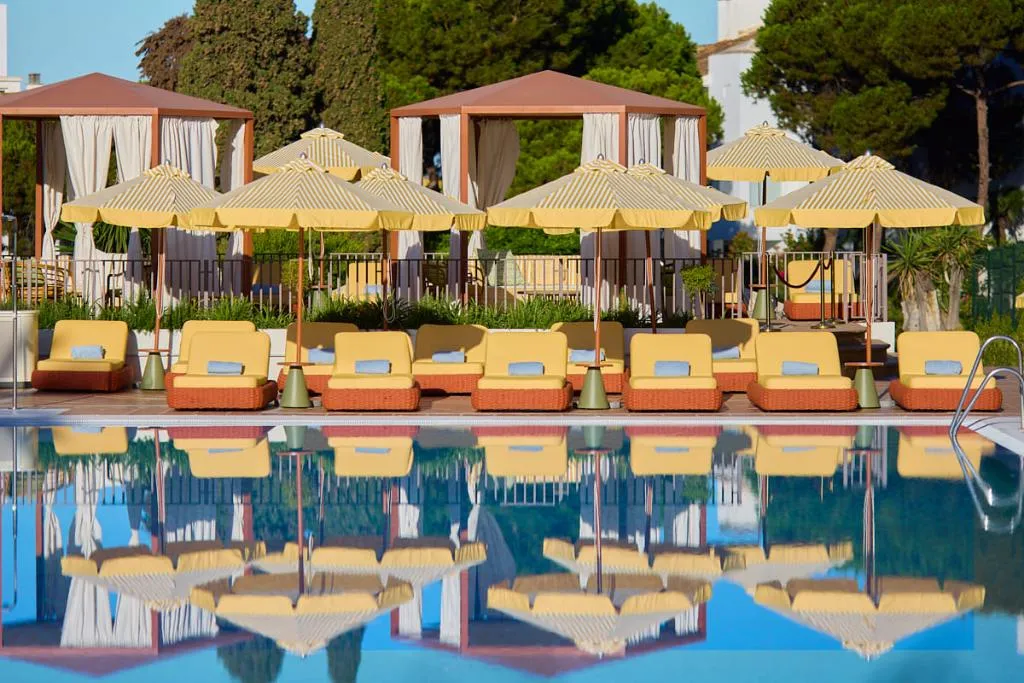 Pool, Don Carlos Marbella, Costa Del Sol