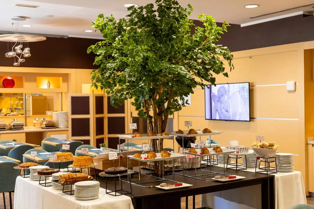 Restaurant, Ramada Plaza Milano Hotel, Milan