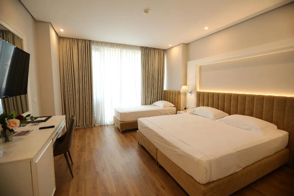 TRIPLE STANDARD Room, Premium Beach Hotel, Kavaje