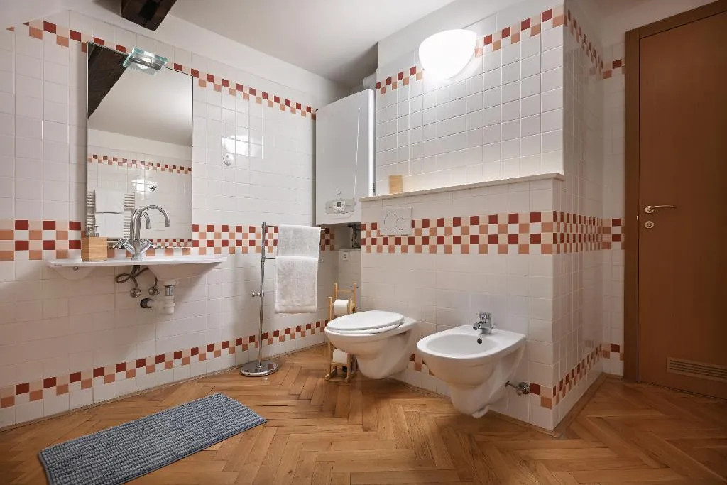 APARTMENT THREE BEDROOMS Room, Boutique Apartments White Swan, Prague