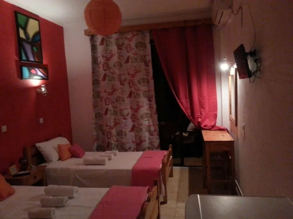 Room, Art Studios Benitses, Corfu