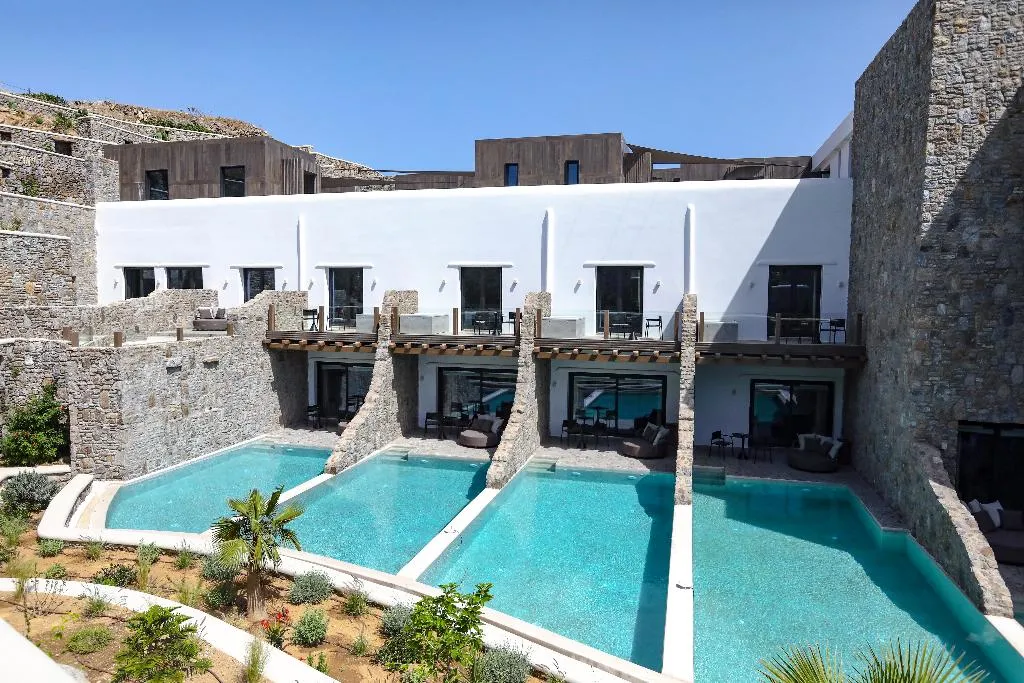JUNIOR SUITE WITH PRIVATE POOL Room, Aeonic Suites & Spa, Mykonos