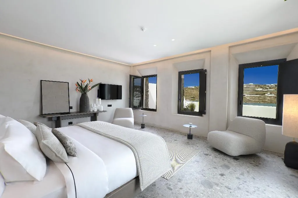SUITE SEA VIEW WITH PRIVATE POOL Room, Aeonic Suites & Spa, Mykonos