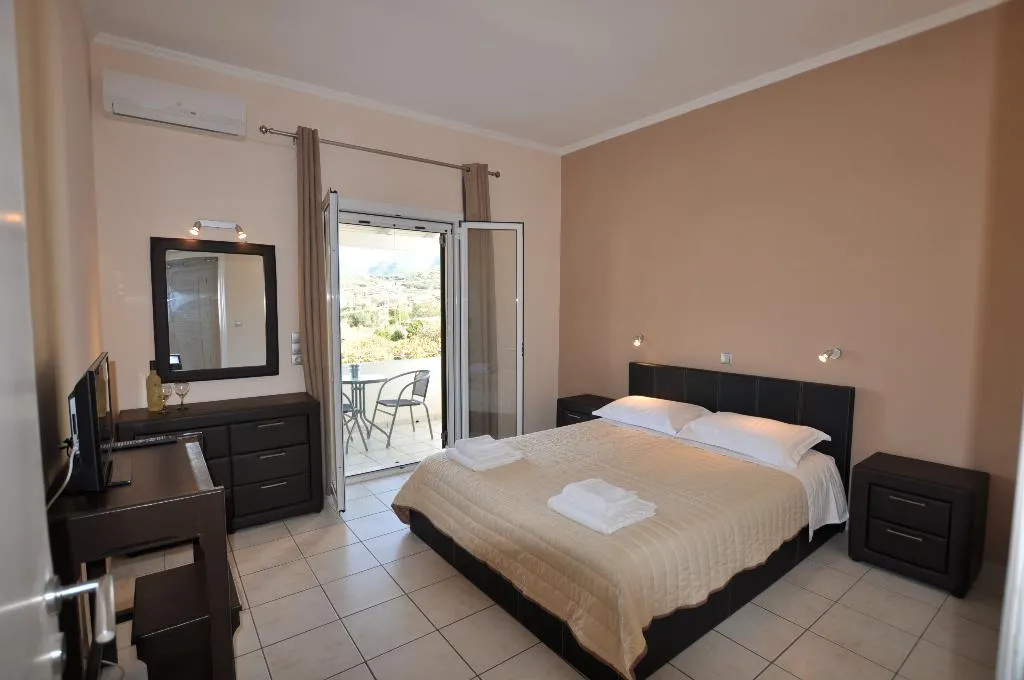 APARTMENT SIDE SEA VIEW Room, Ammos Corfu, Corfu