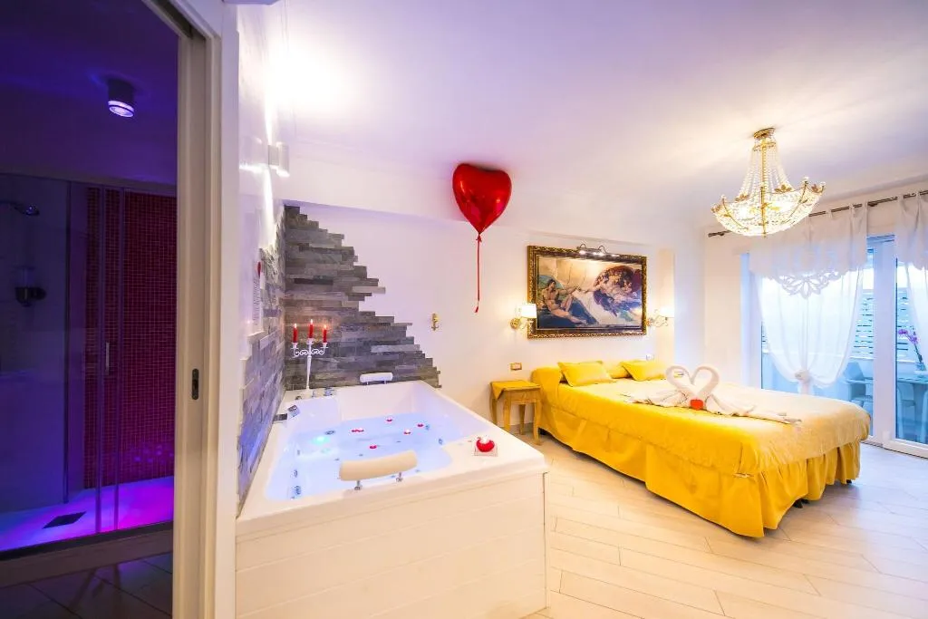 Room, Suites Roma Tiburtina, Rome