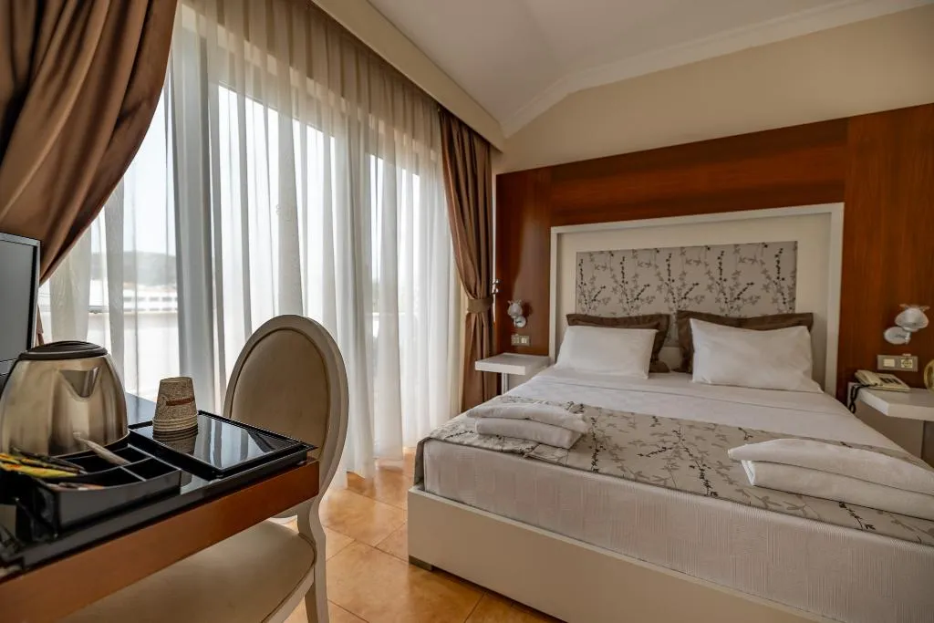 FAMILY ROOM CONNECTING ROOM Room, Sentinus Beach Hotel, Izmir