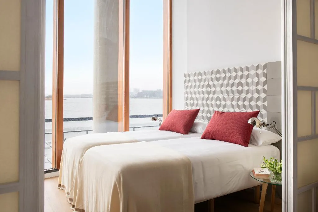 APARTMENT CAPACITY 4 TWO BEDROOMS Room, Eric Vokel Boutique Apartments - Riverfront Suites, Amsterdam