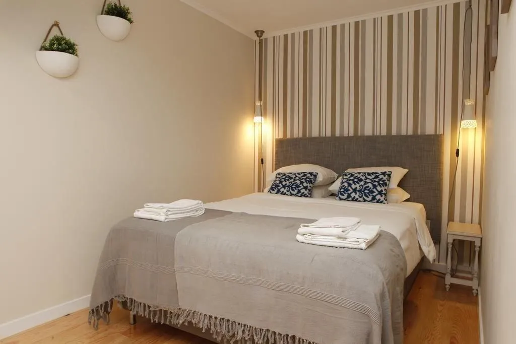 Room, Flores Guest House, Lisbon