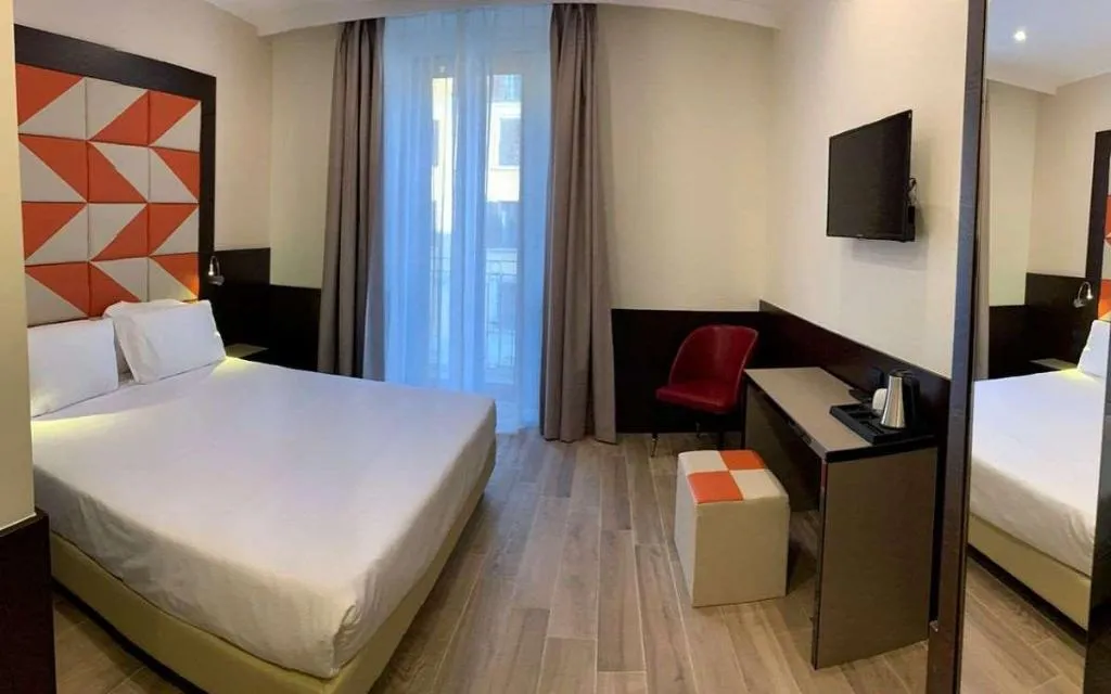 Room, JR Hotels Bocconi Milano, Milan