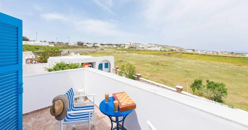 Room, Hotel Olympia, Santorini