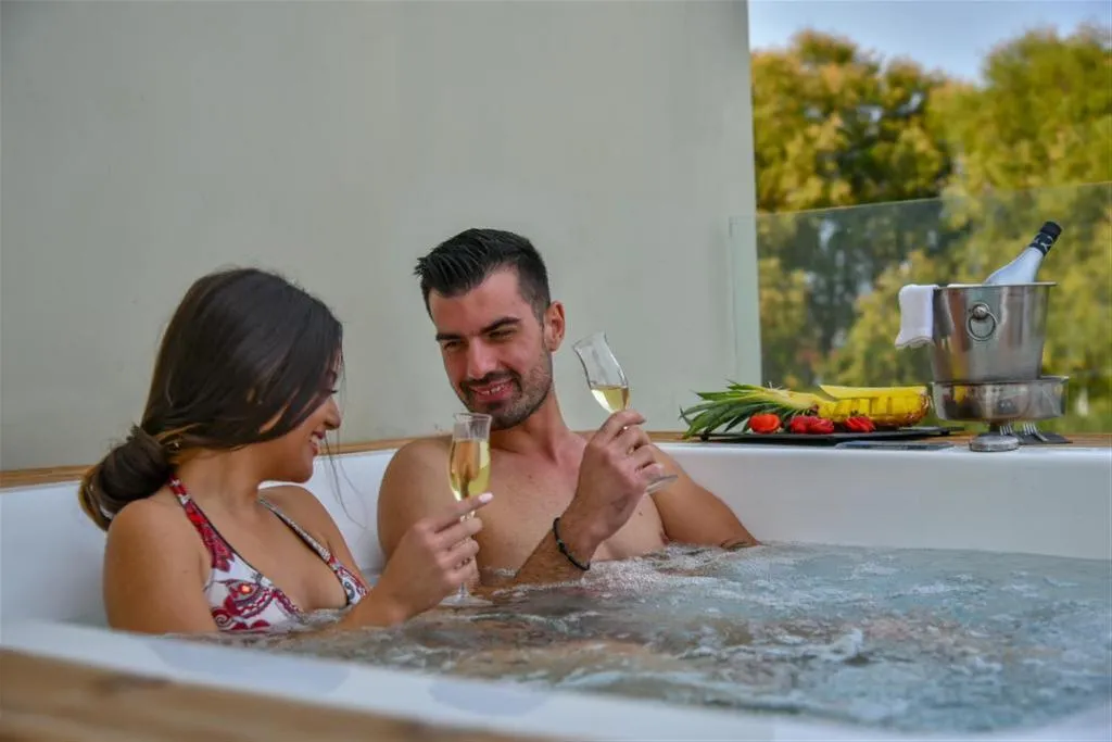 SUITE WITH JACUZZI Room, Vaya Suites, Crete