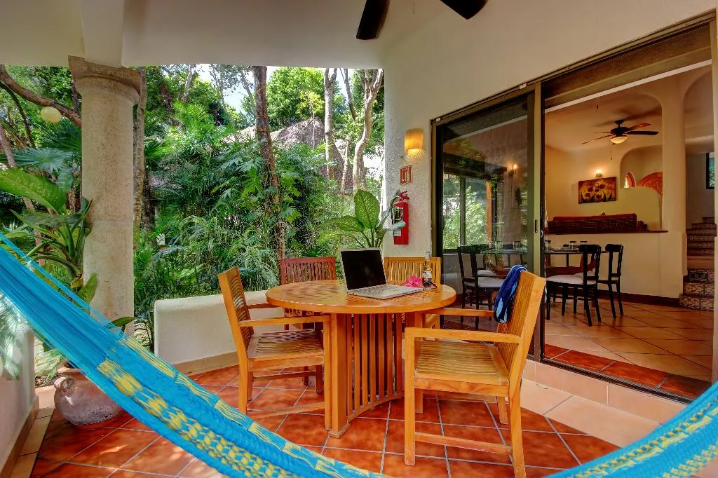 VILLA GARDEN VIEW Room, Riviera Maya Suites, Playa Del Carmen