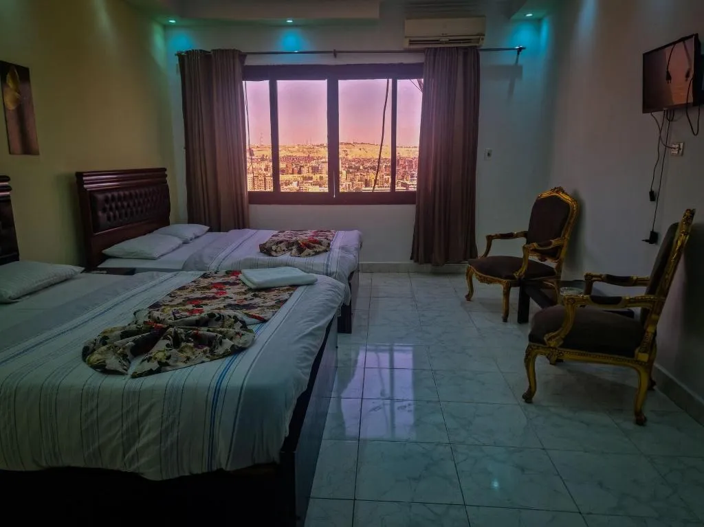 Room, Nile Sky Hotel and Suites, Cairo