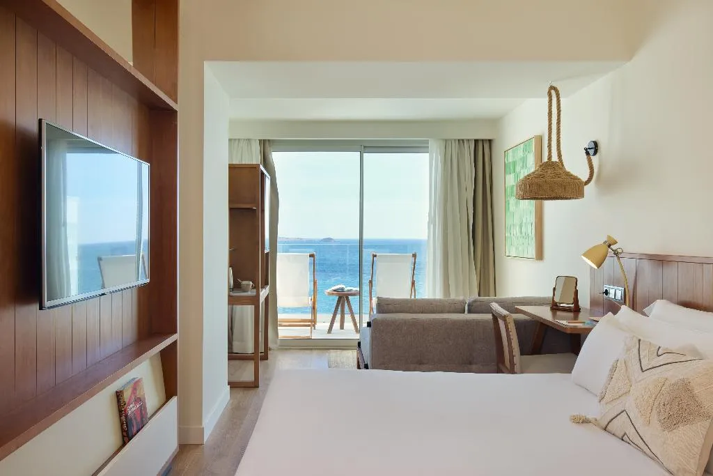 JUNIOR SUITE STANDARD Room, Meliá Ibiza, Ibiza
