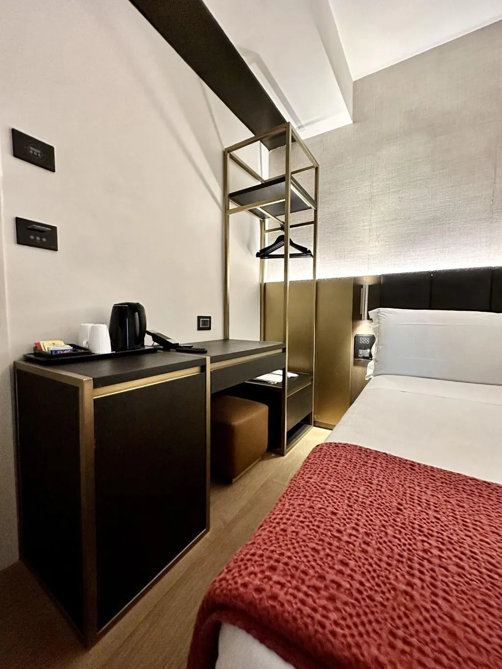 SINGLE STANDARD Room, The Market Urban Hotel, Florence