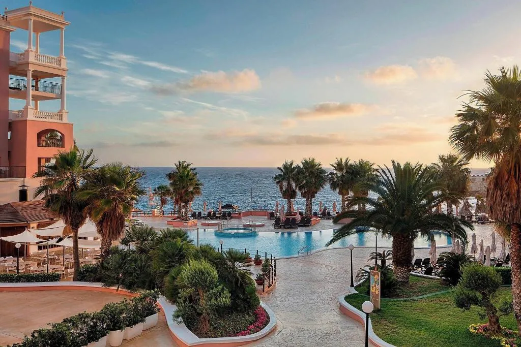 Pool, Westin Dragonara Resort, Malta