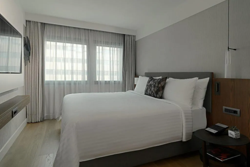 TWIN SUPERIOR WITH VIEWS Room, Athens Marriott Hotel, Athens