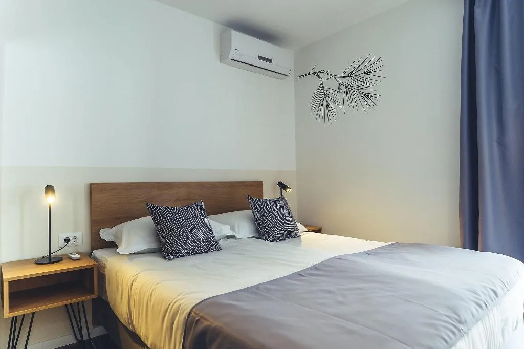 Room, MORENIA All Inclusive Resort, Split
