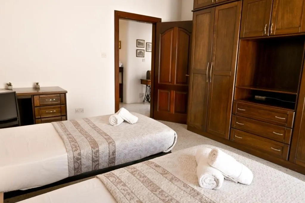 TWIN COMFORT Room, 7Mediterrenea  Villa, Malta